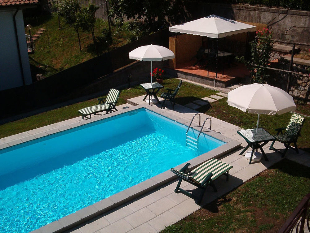 B&B Da Franca Camporgiano ภายนอก รูปภาพ